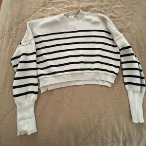 Commense Striped Cropped Sweater